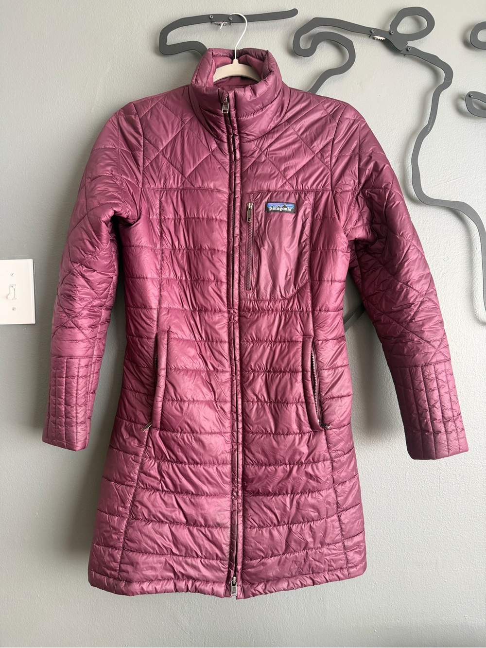 Patagonia Women's Radalie Parka Puffer Coat STY27695 Size XS Light Balsamic